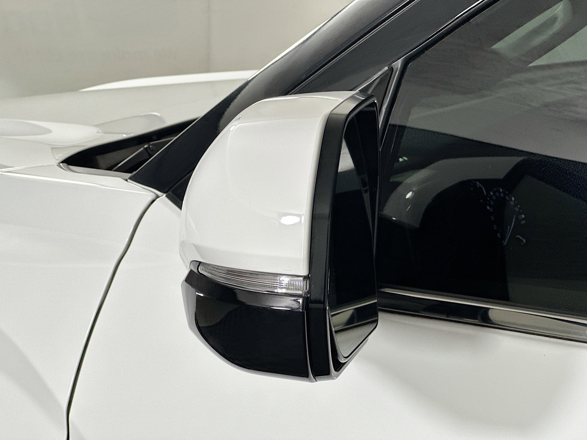 Used 2022 Toyota Tundra Limited image 10