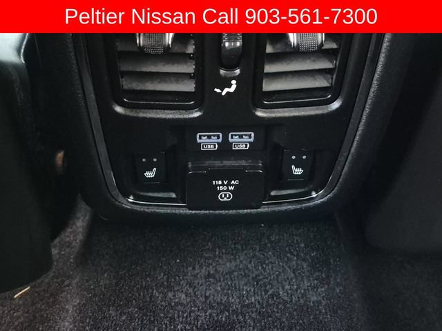 Used 2017 Jeep Grand Cherokee Trailhawk AWD/4WD image 28