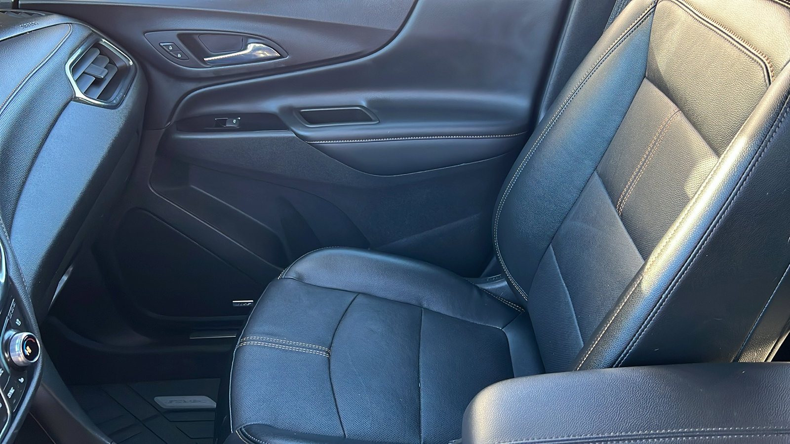 Certified 2024 Chevrolet Equinox Premier image 20