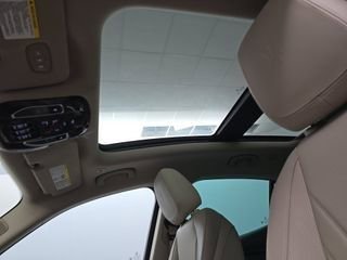 Used 2023 Maserati Grecale Modena AWD/4WD image 10