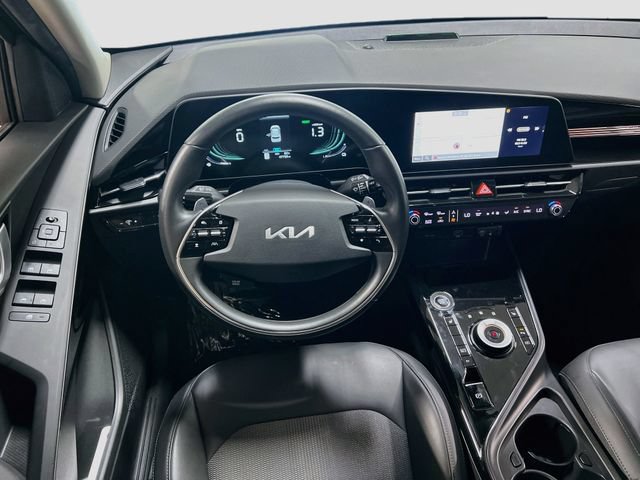 Used 2023 Kia Niro EX FWD image 23