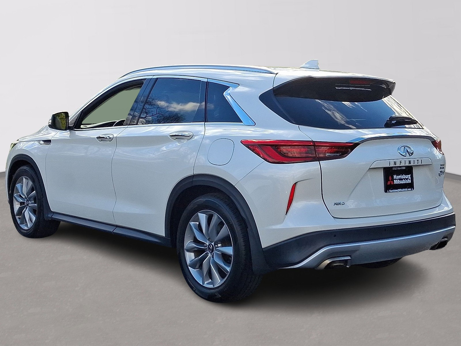 Used 2020 INFINITI QX50 Luxe w/ Navigation Package image 4