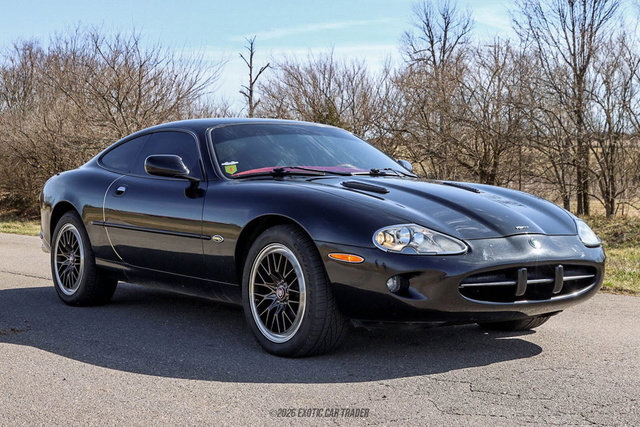 Used 1998 Jaguar XK8 Coupe image 12