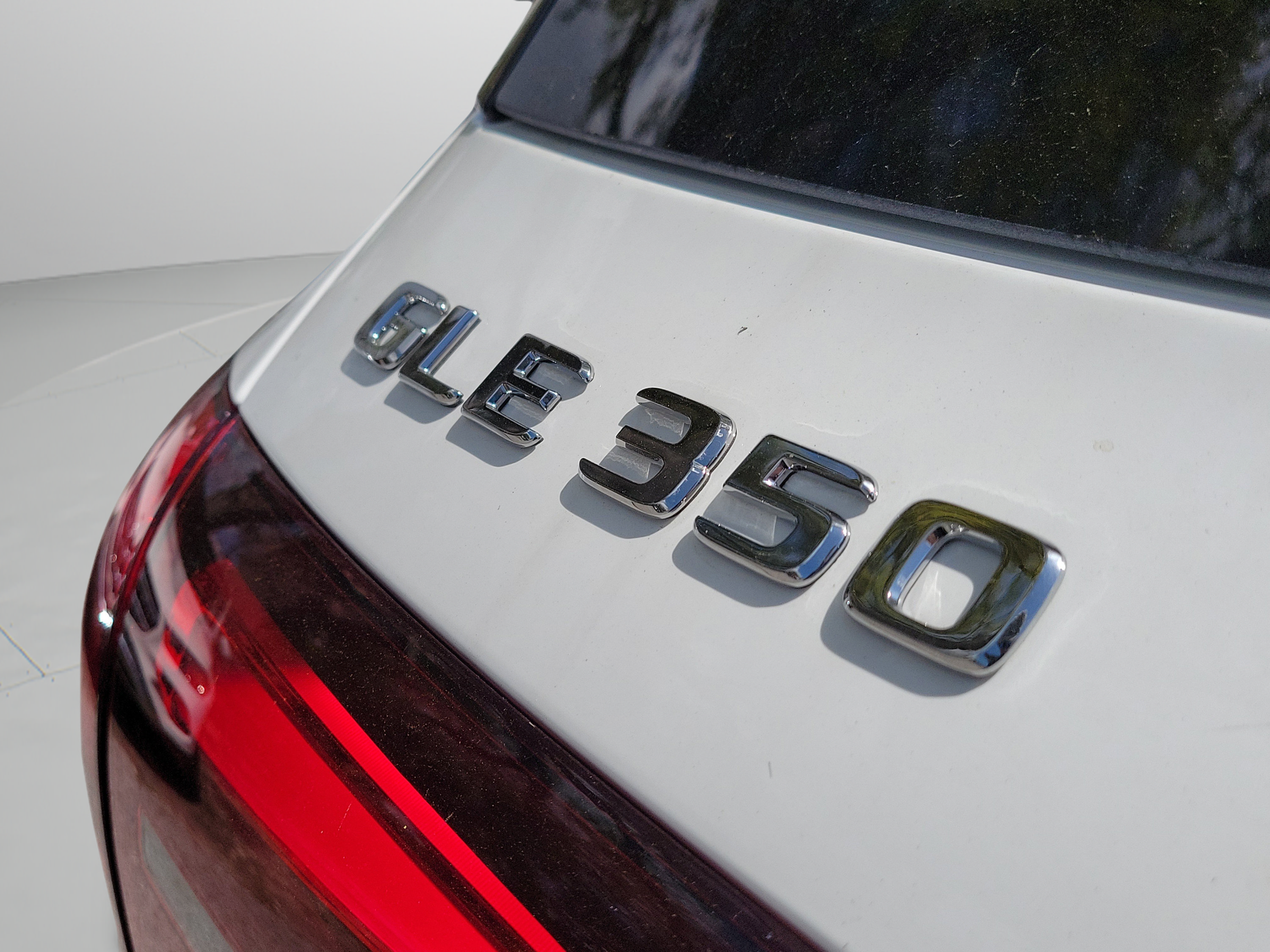 Certified 2026 Mercedes-Benz GLE 350 4MATIC image 32