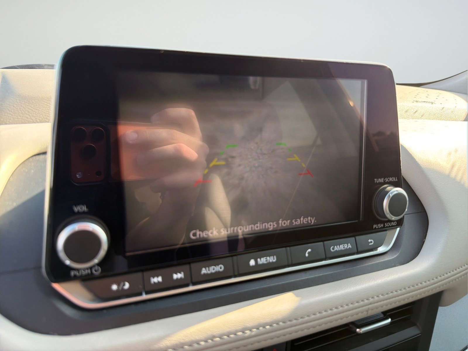 Certified 2023 Nissan Rogue SV FWD image 19