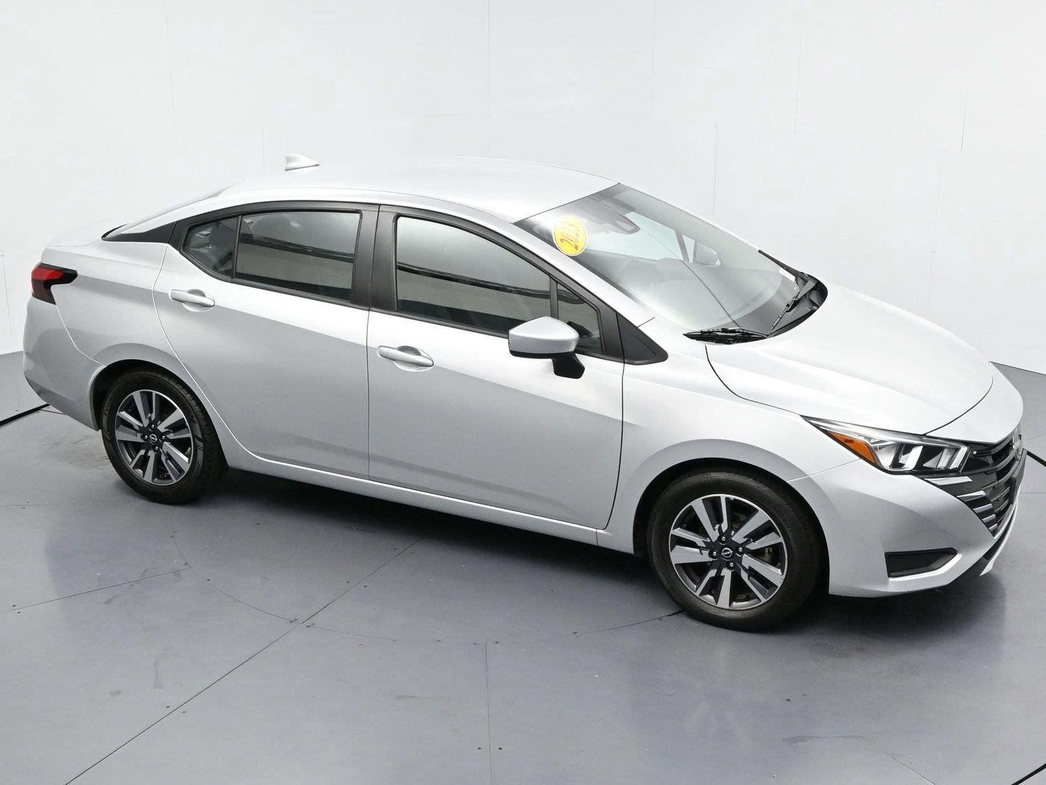 Used 2023 Nissan Versa SV FWD image 36
