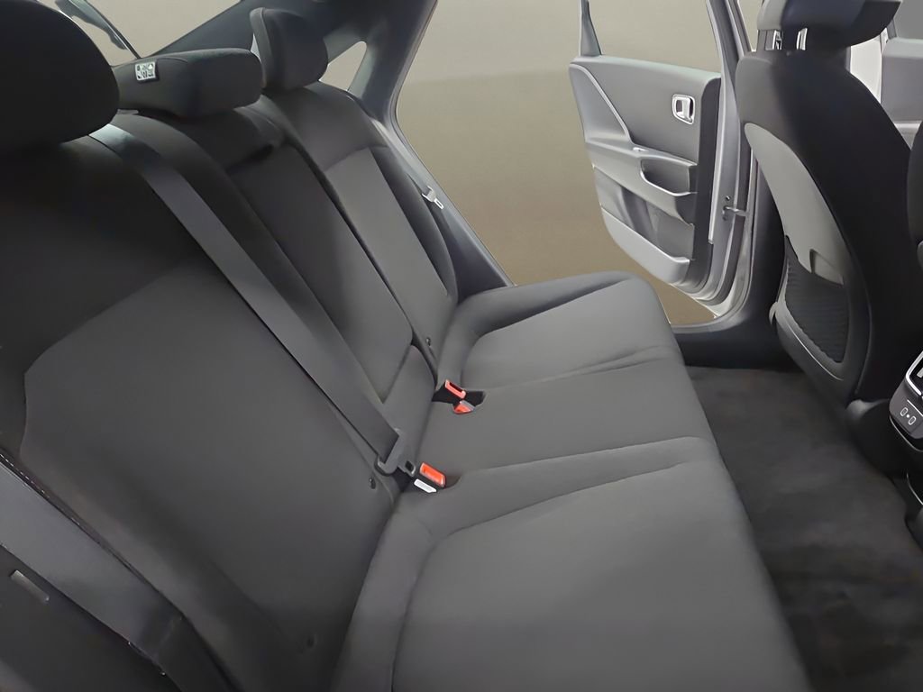 Used 2024 Hyundai Ioniq 6 SE RWD image 18