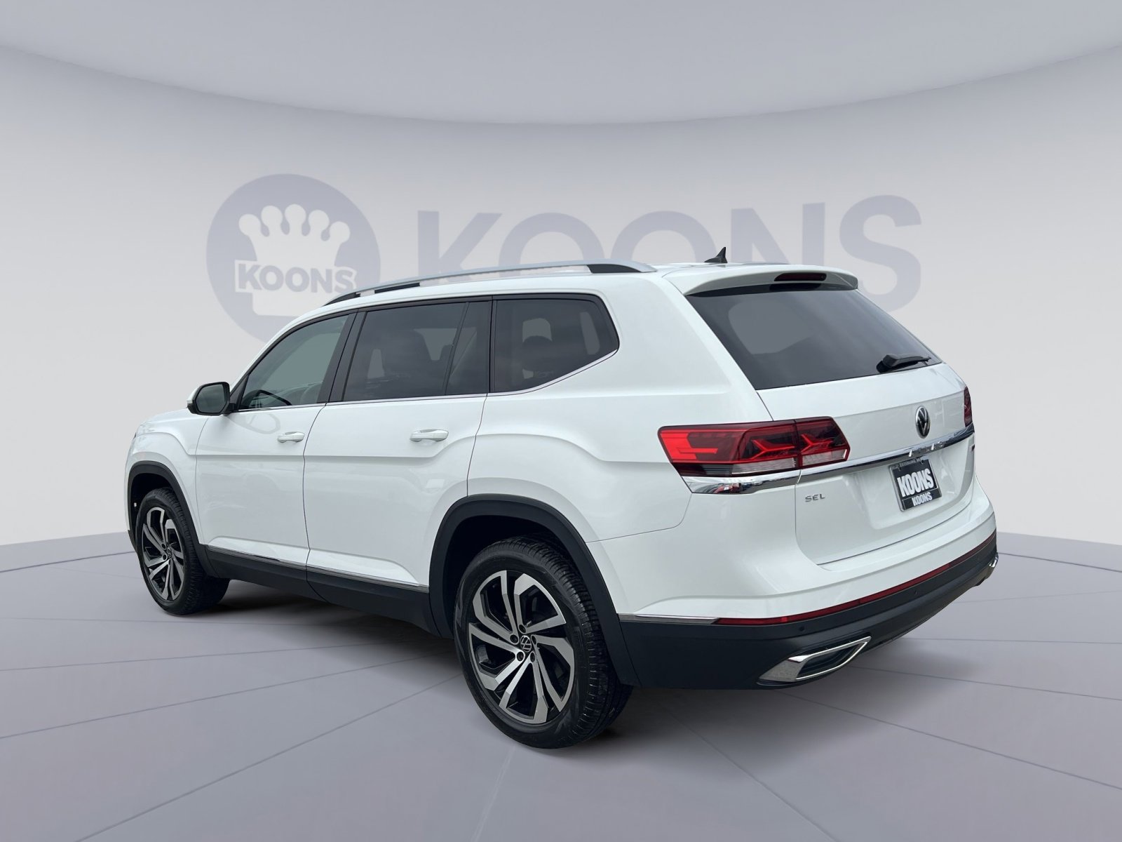 Used 2022 Volkswagen Atlas SEL image 4