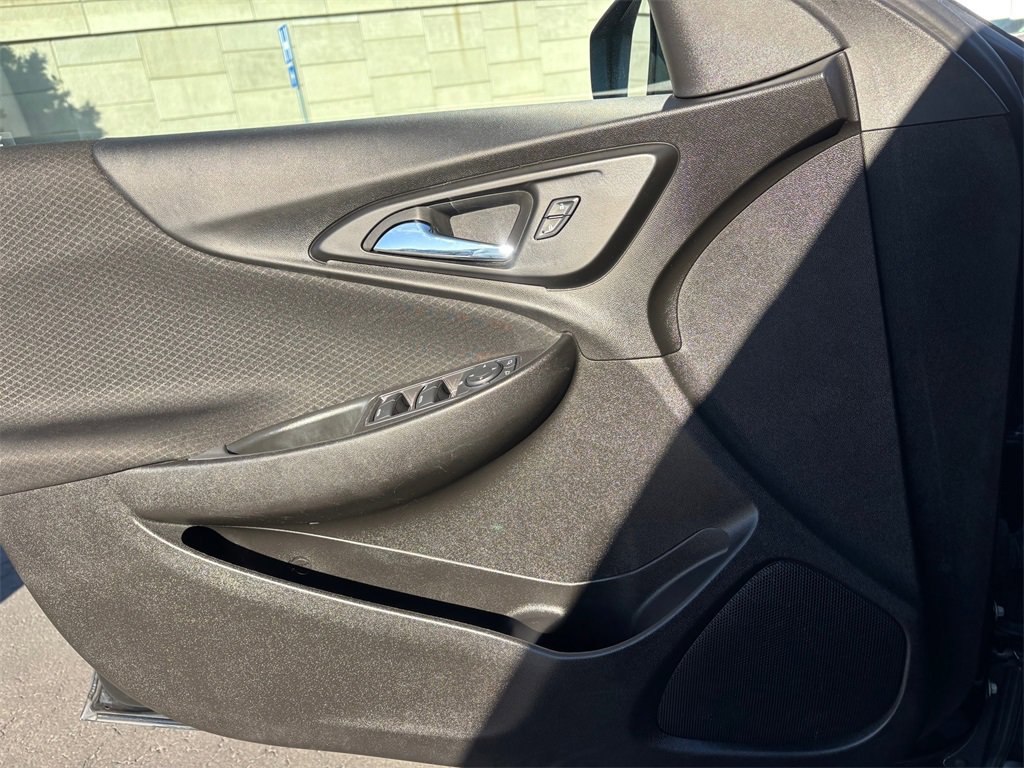 Used 2023 Chevrolet Malibu LT image 24