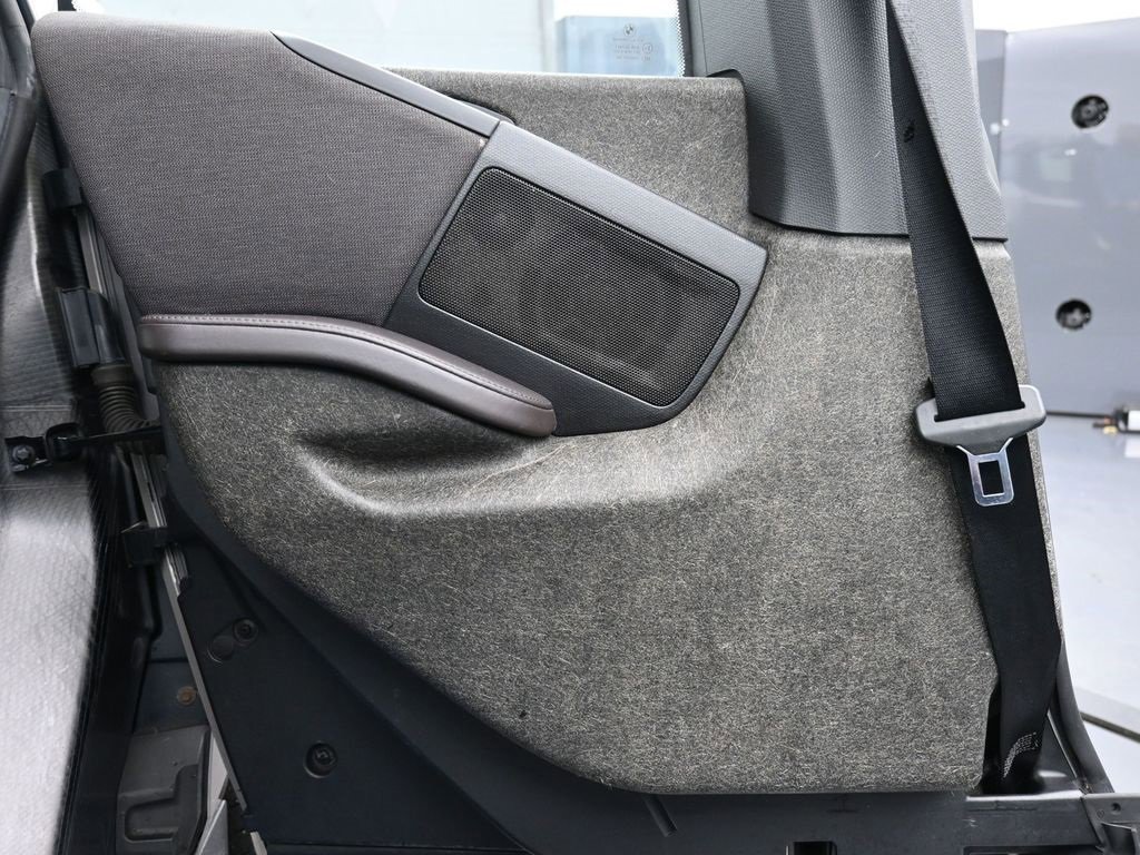 Used 2014 BMW i3 w/ Range Extender image 19