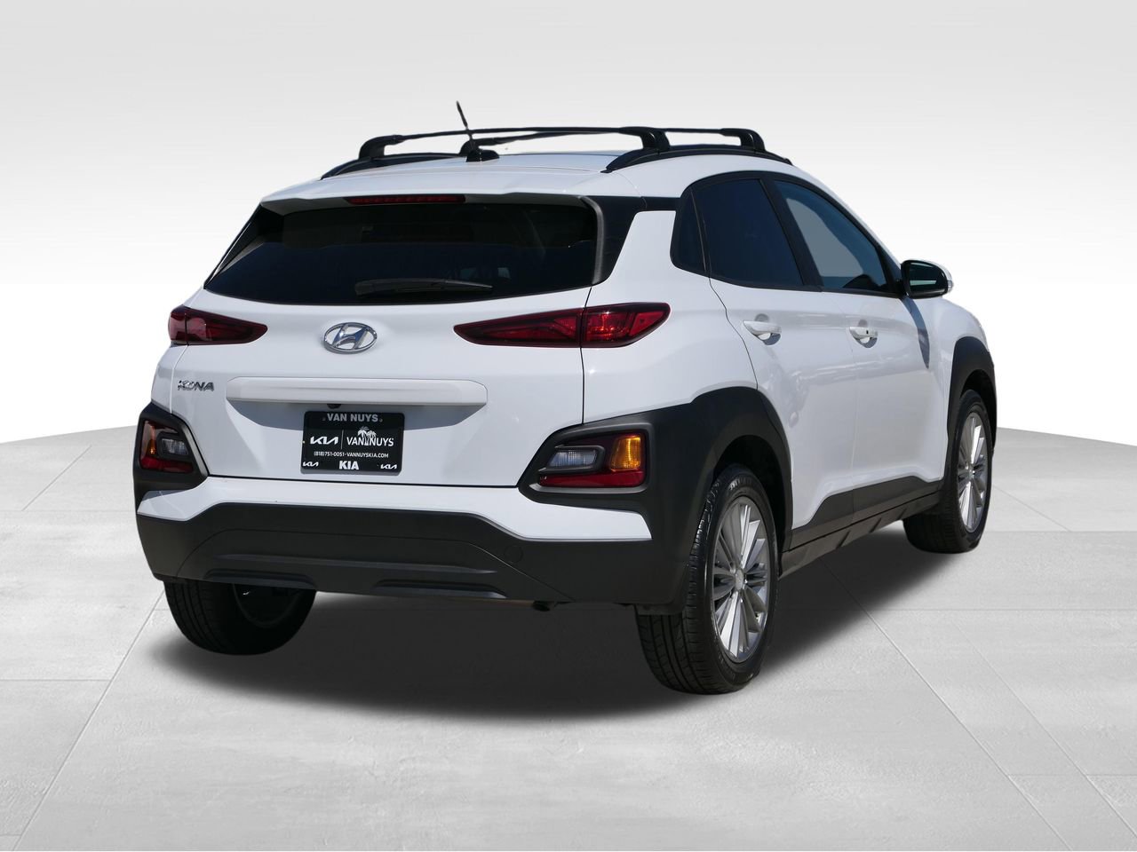 Used 2020 Hyundai Kona SEL w/ Cargo Package FWD image 3