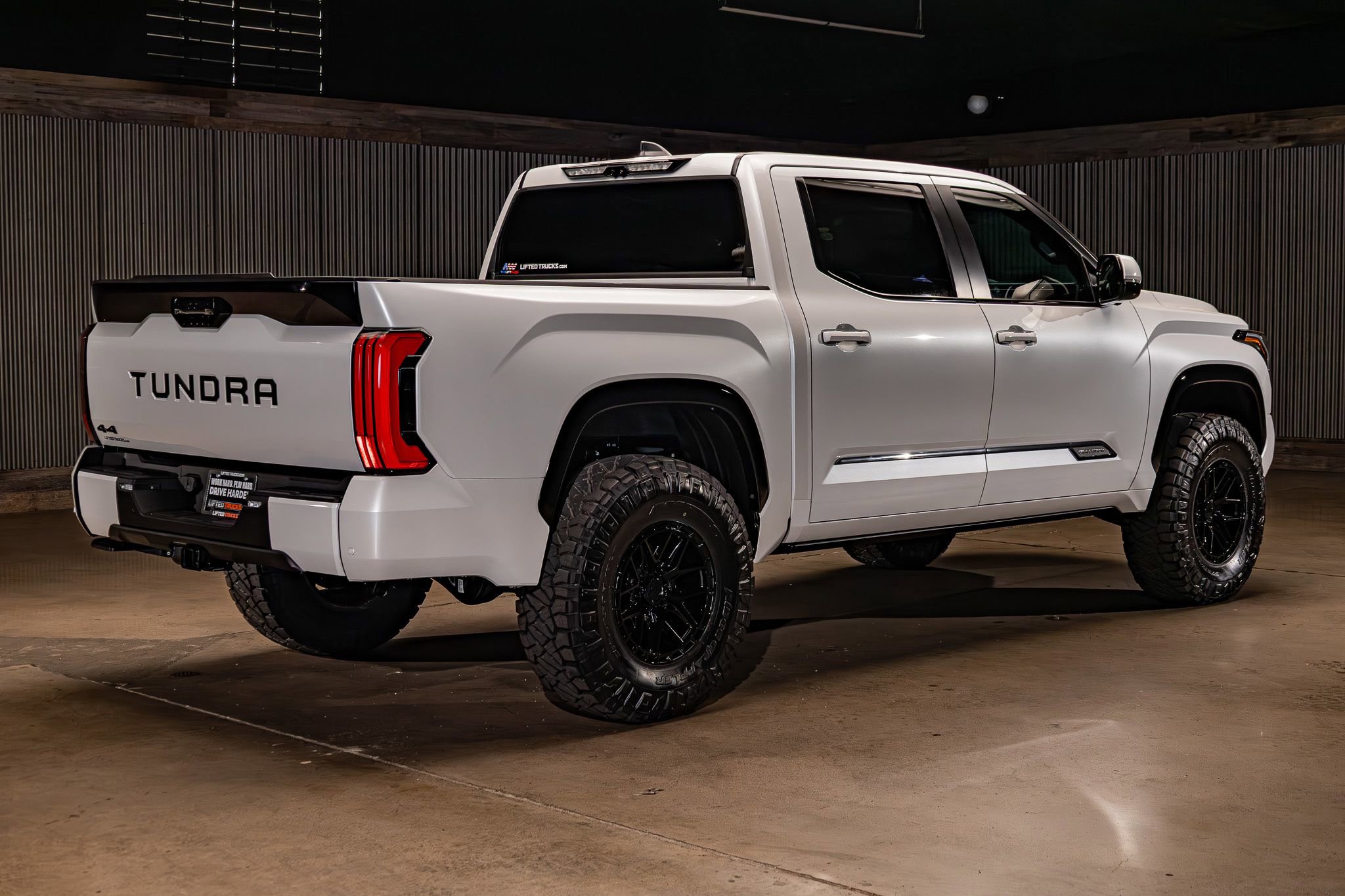 Used 2026 Toyota Tundra Platinum AWD/4WD image 10