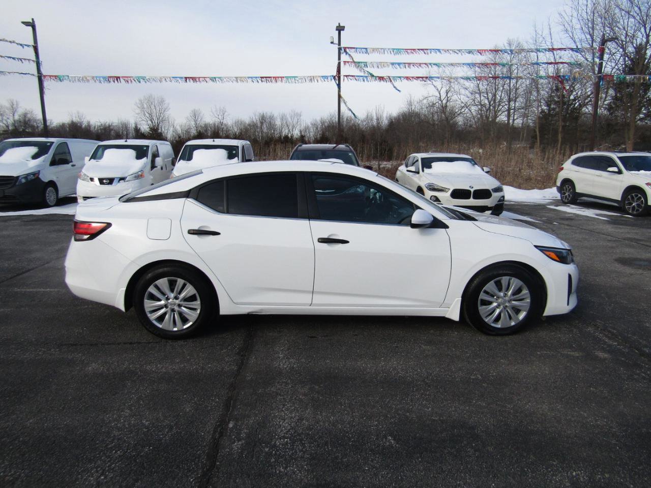 Used 2025 Nissan Sentra S w/ Lighting Package image 8