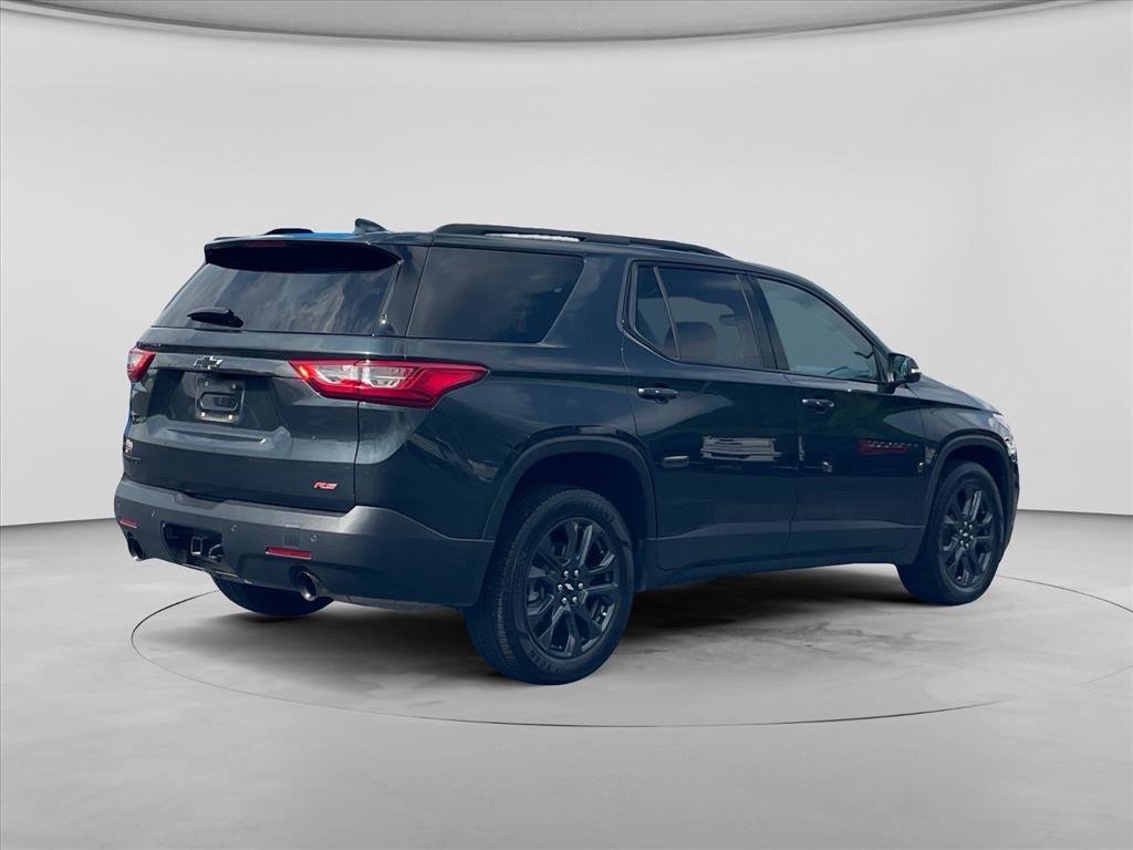 Used 2021 Chevrolet Traverse RS FWD image 7