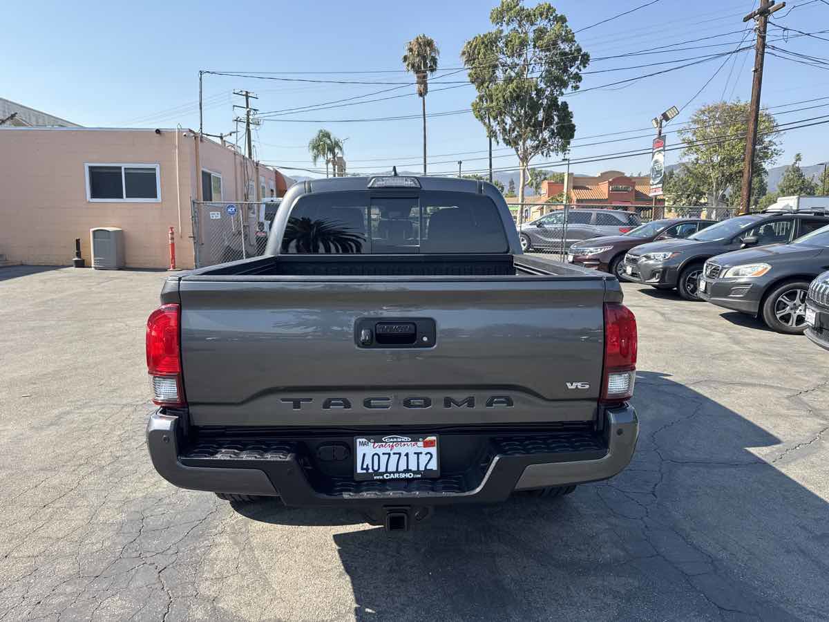 Used 2019 Toyota Tacoma TRD Off-Road w/ Technology Package image 6