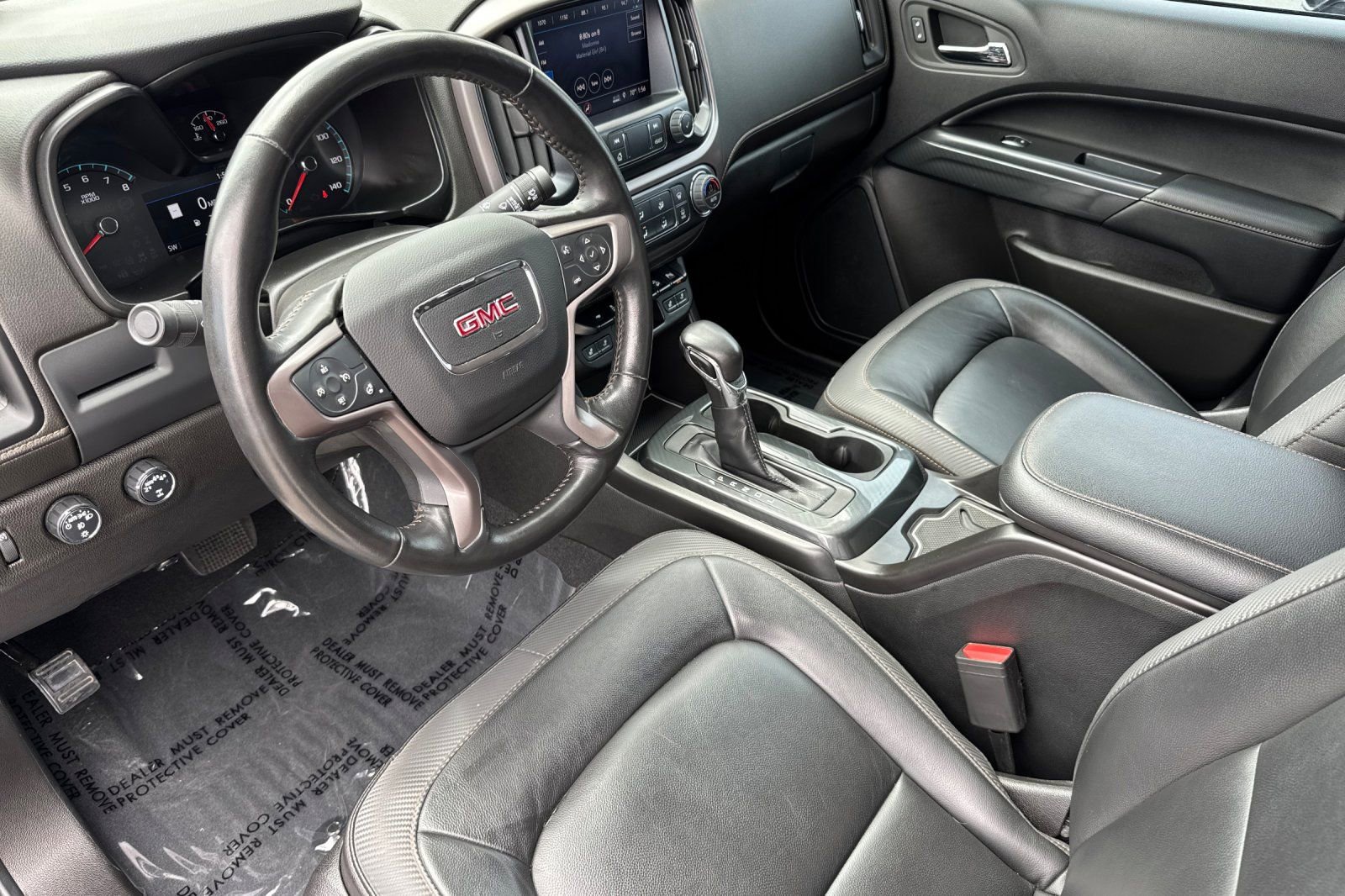 Used 2022 GMC Canyon AT4 w/ Trailering Package AWD/4WD image 10