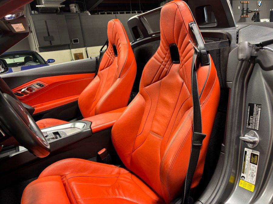 Used 2020 BMW Z4 M40i w/ Executive Package RWD image 16