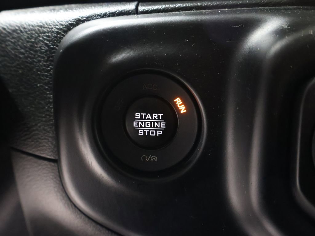 Used 2021 Jeep Wrangler Willys image 18