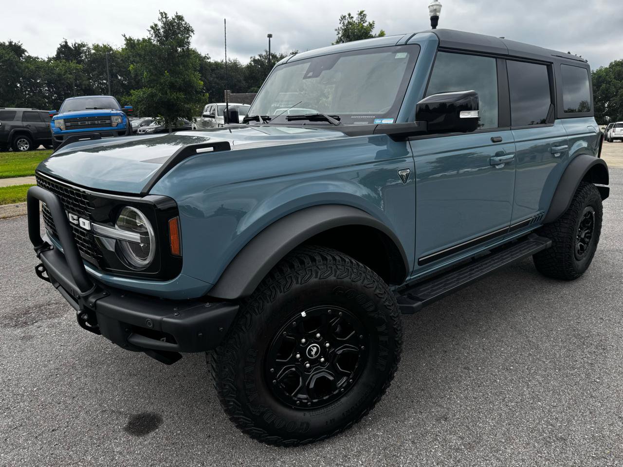Used 2021 Ford Bronco First Edition AWD/4WD image 1