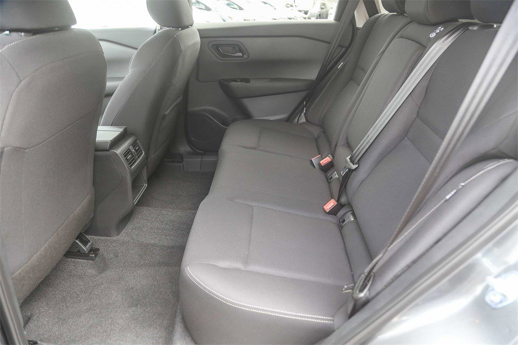 New 2026 Nissan Rogue S image 19