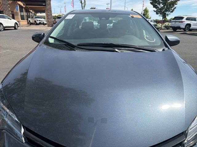 Used 2018 Toyota Corolla LE FWD image 9