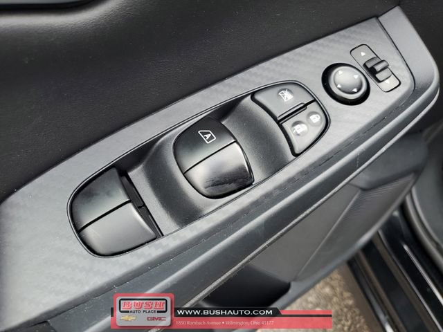Used 2025 Nissan Sentra SV image 18