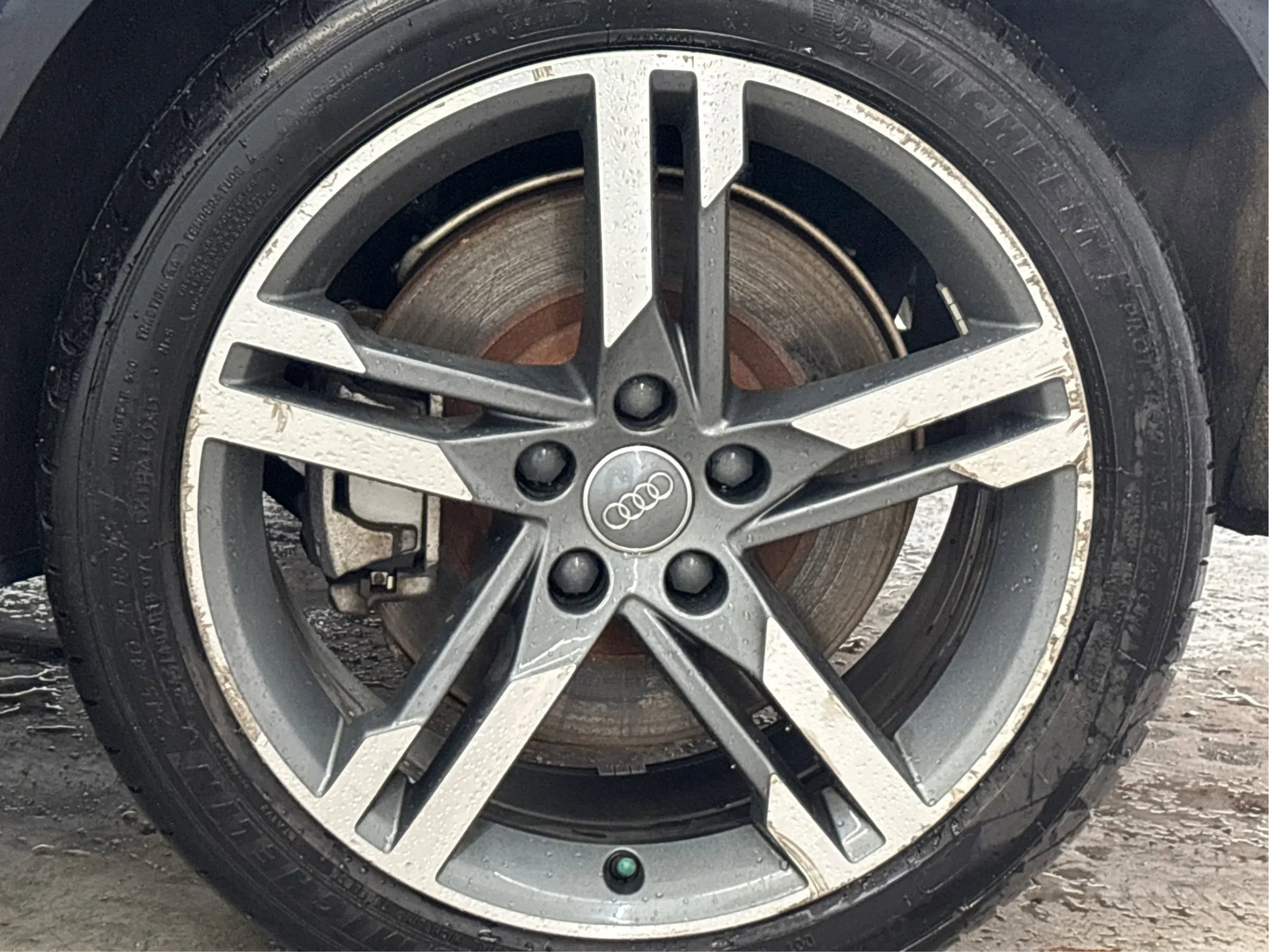 Used 2018 Audi A4 2.0T Premium Plus image 32