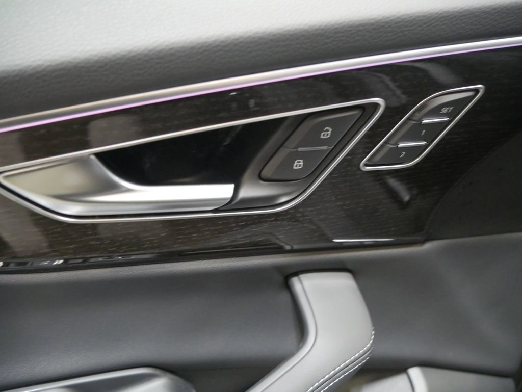New 2026 Audi Q8 Premium Plus image 17