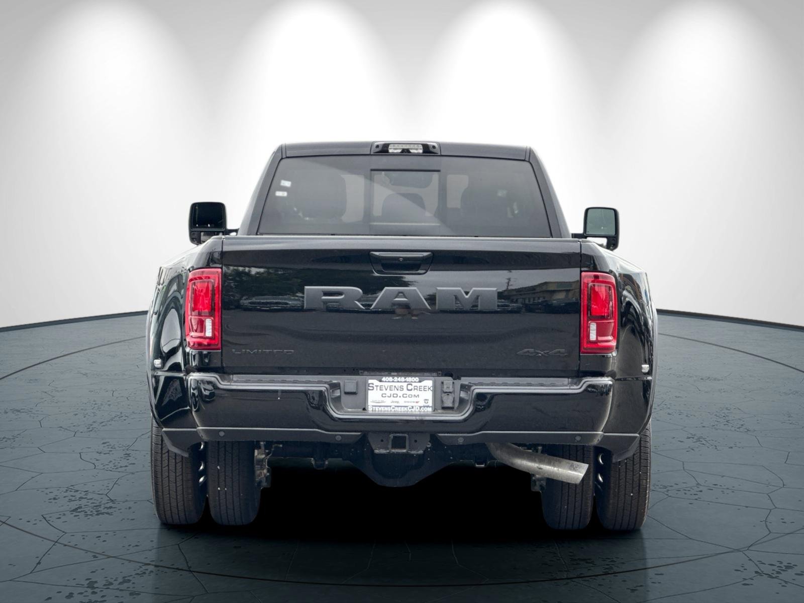 New 2025 RAM 3500 Limited image 5