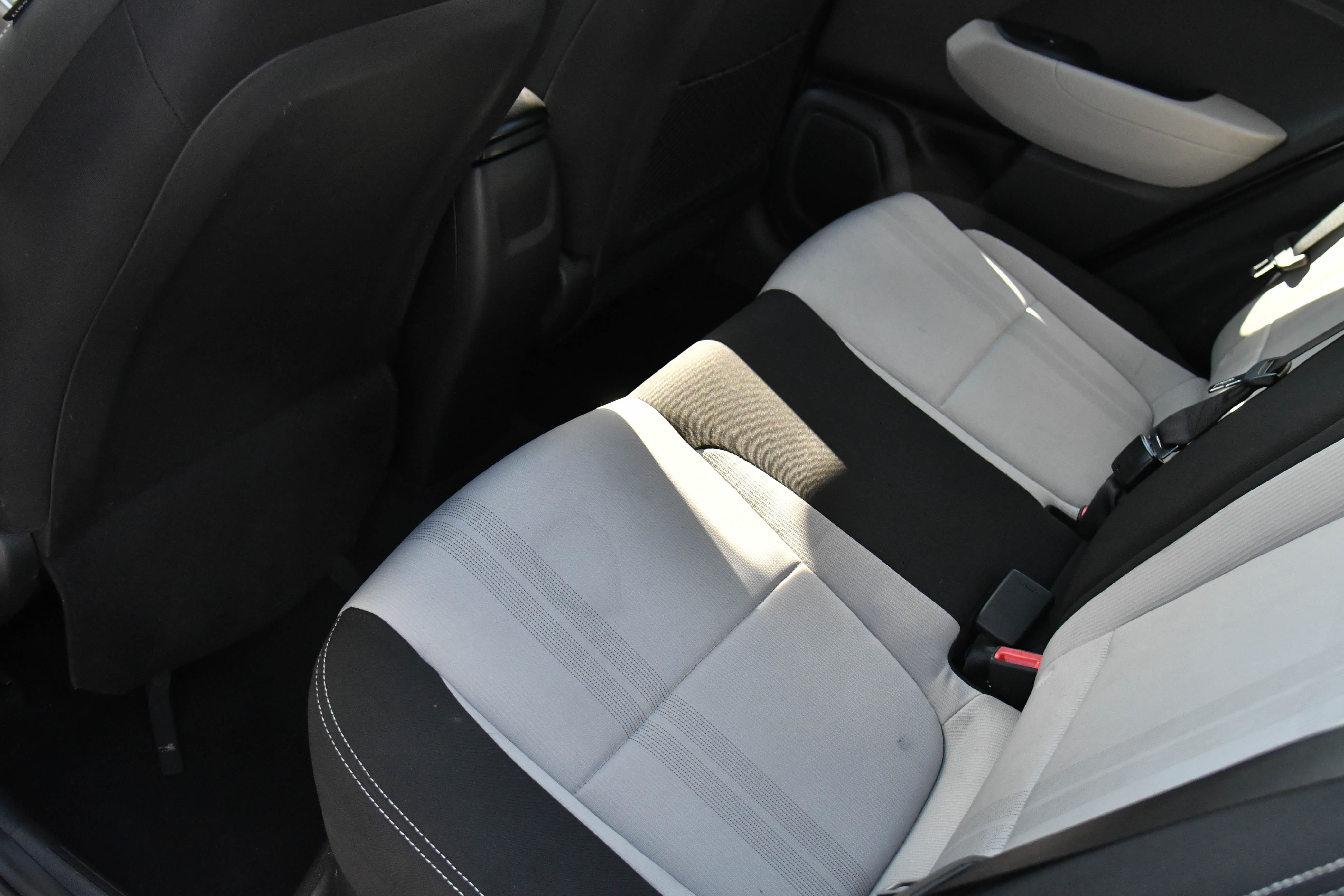 Used 2023 Hyundai Venue SEL w/ Cargo Package image 33