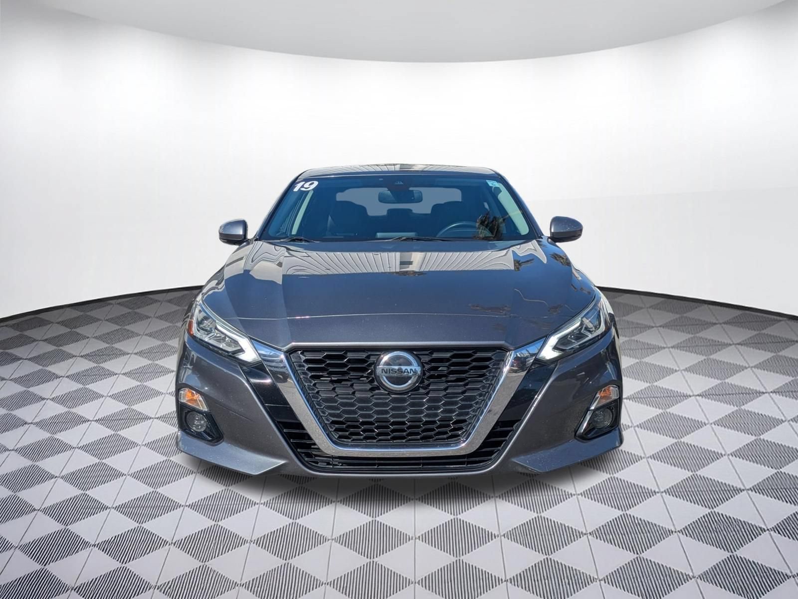 Used 2019 Nissan Altima 2.5 SL FWD image 8