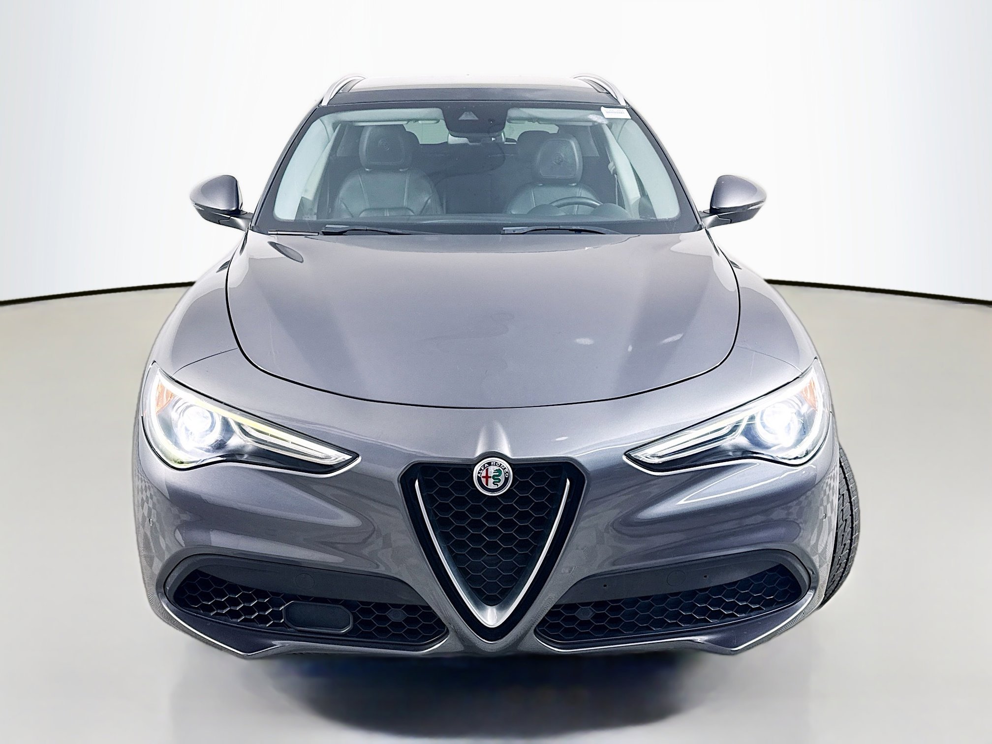 Used 2018 Alfa Romeo Stelvio Ti video 2