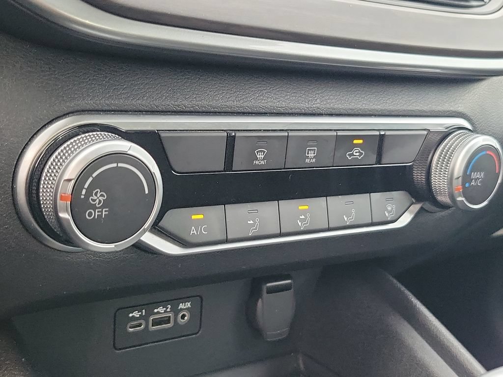 Used 2025 Nissan Altima 2.5 SV FWD image 28