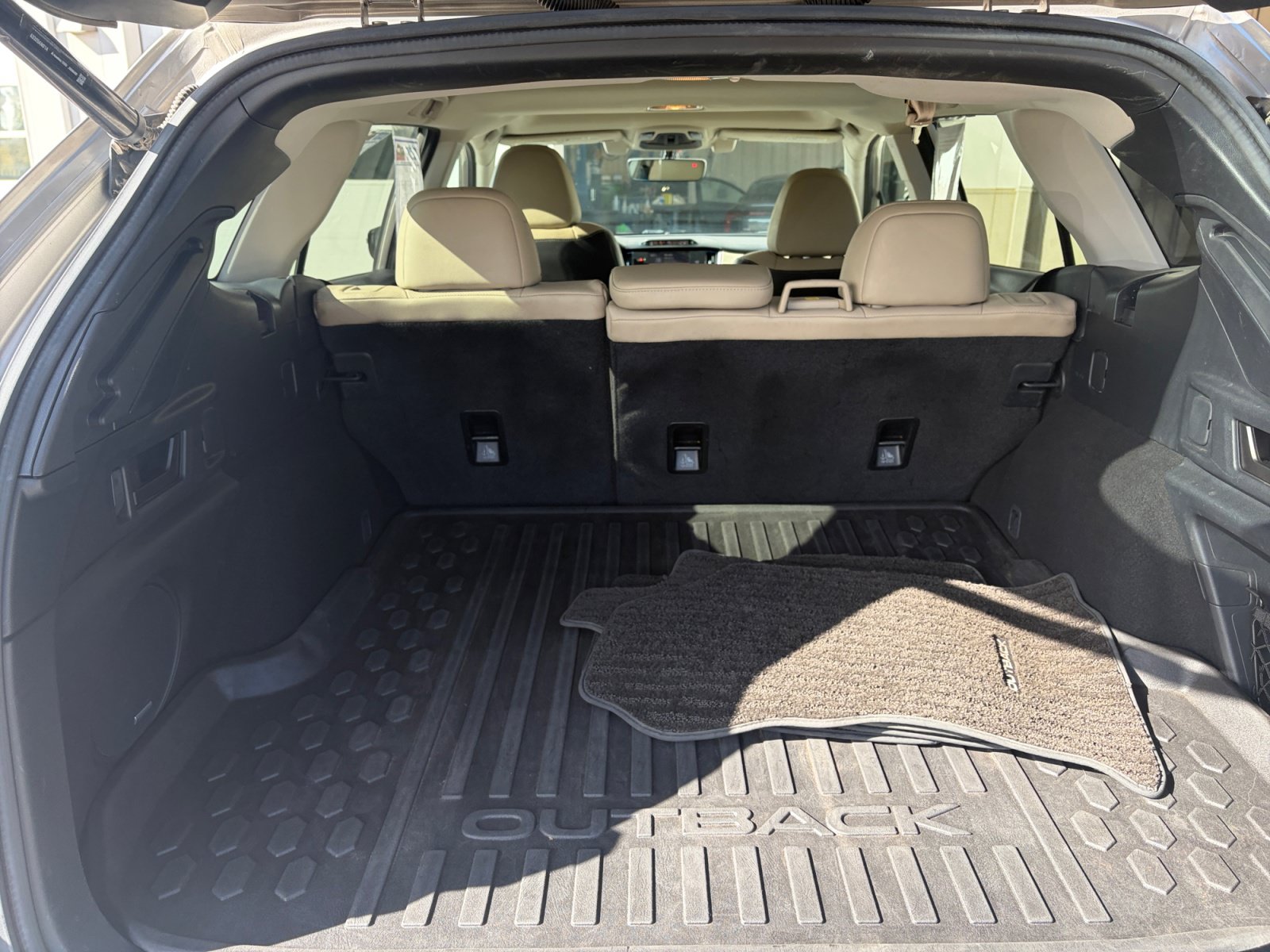 Used 2020 Subaru Outback Limited AWD/4WD image 28