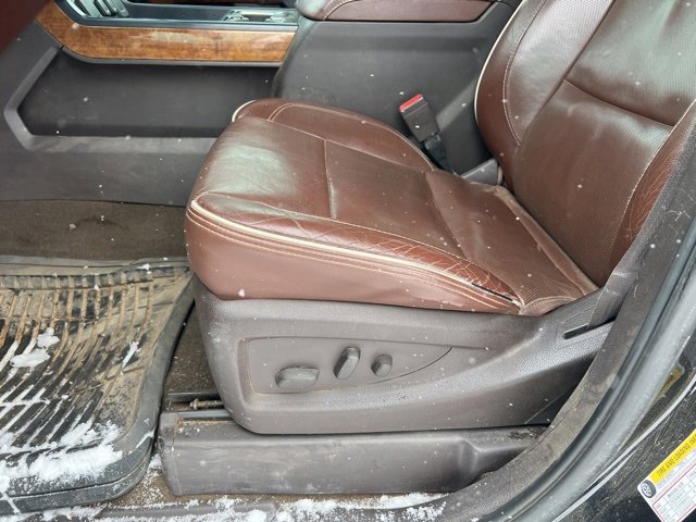 Used 2015 Chevrolet Silverado 3500 High Country w/ Duramax Plus Package image 14