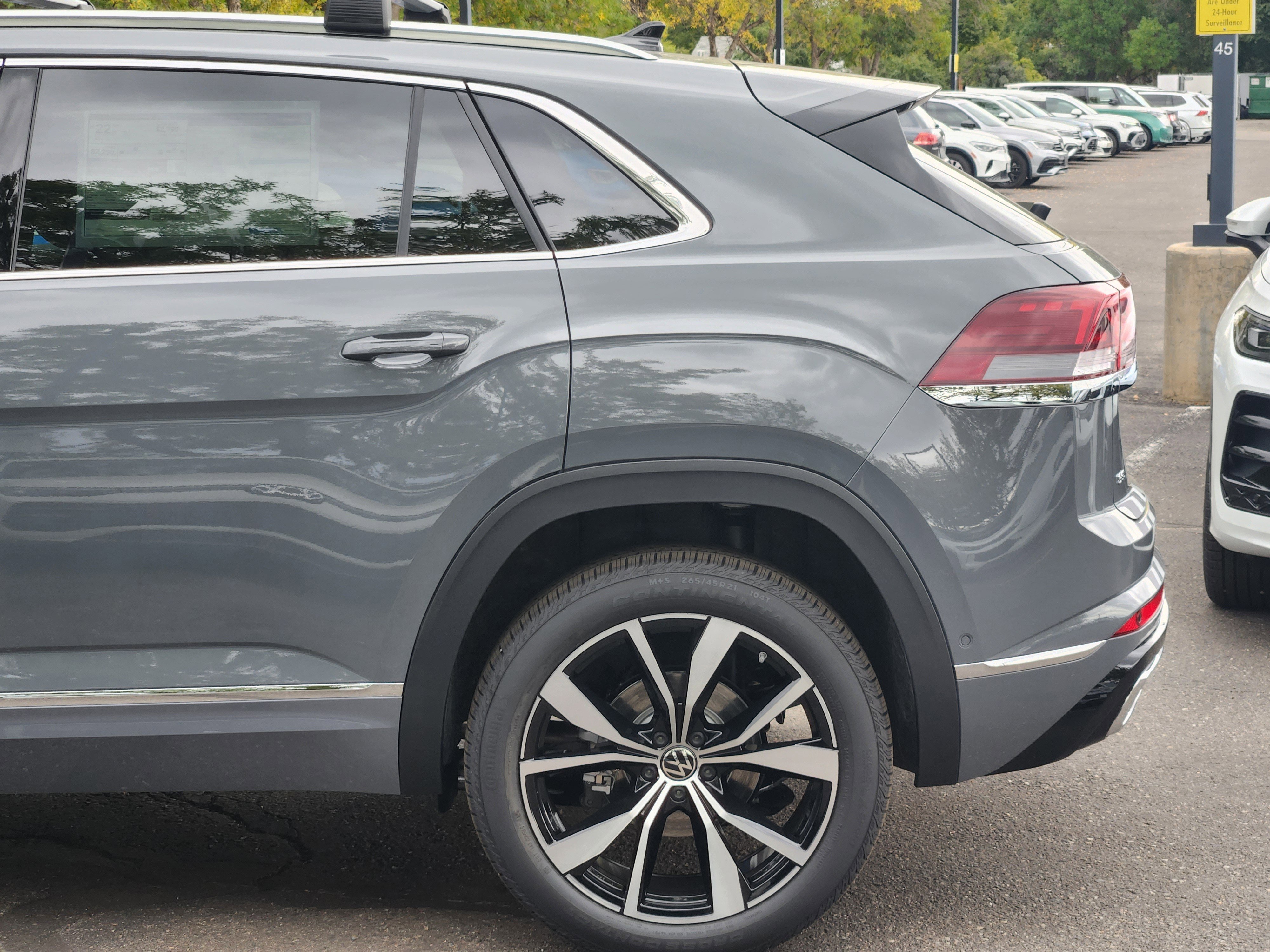 New 2026 Volkswagen Atlas Cross Sport SEL Premium R-Line image 3