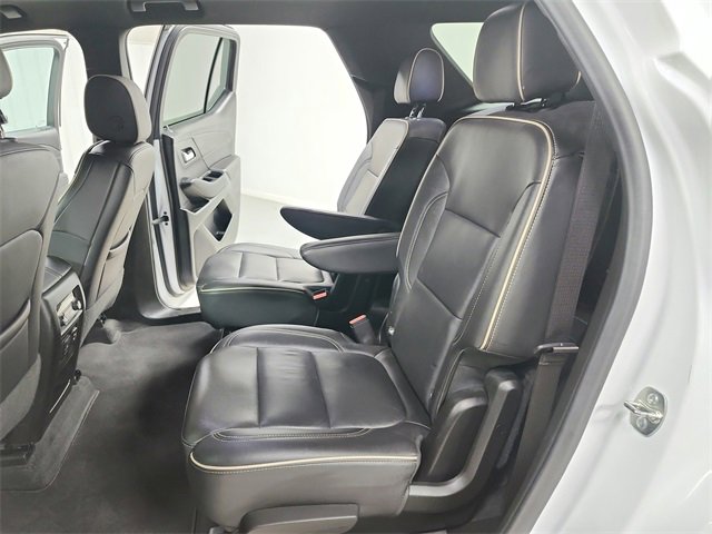 Used 2023 Chevrolet Traverse Premier image 37