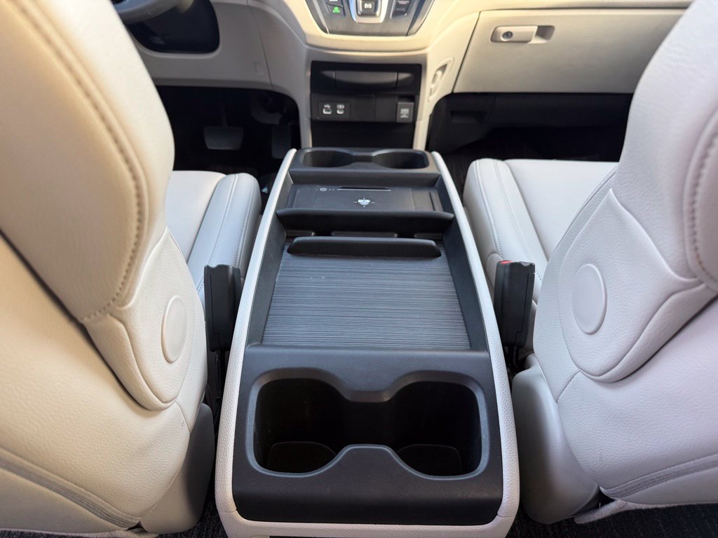 Used 2025 Honda Odyssey EX-L image 10