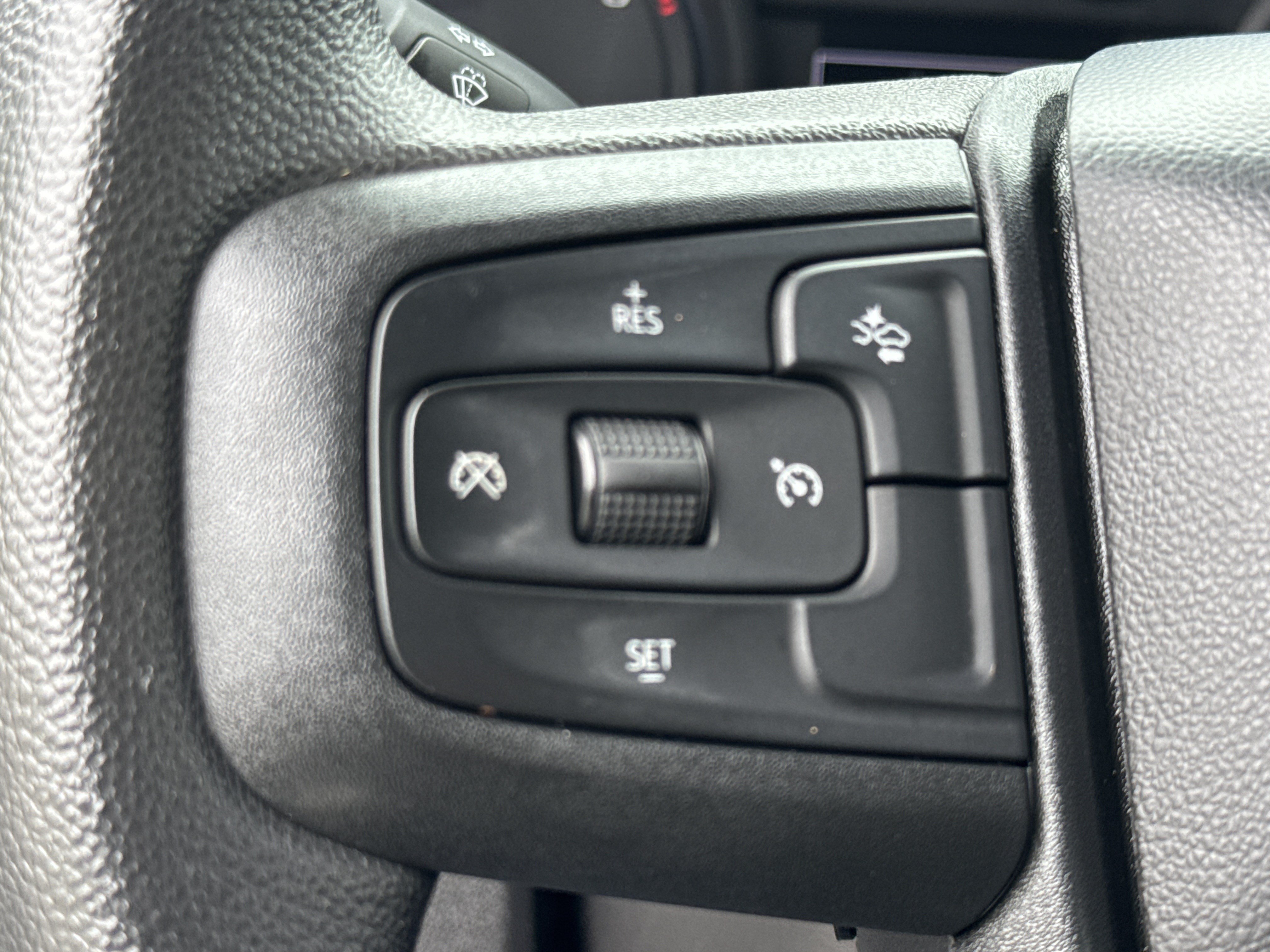 Used 2025 GMC Sierra 1500 Pro w/ Convenience Package RWD image 22