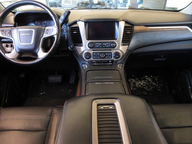 Used 2020 GMC Yukon XL Denali w/ Open Road Package image 21