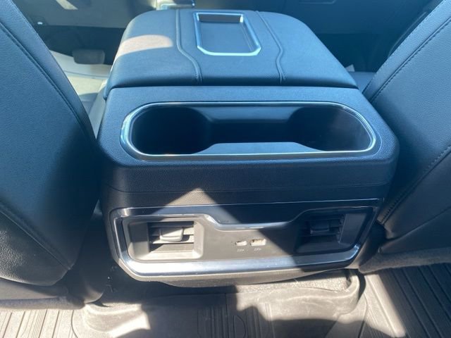 Used 2022 GMC Sierra 1500 SLT w/ SLT Premium Package AWD/4WD image 13