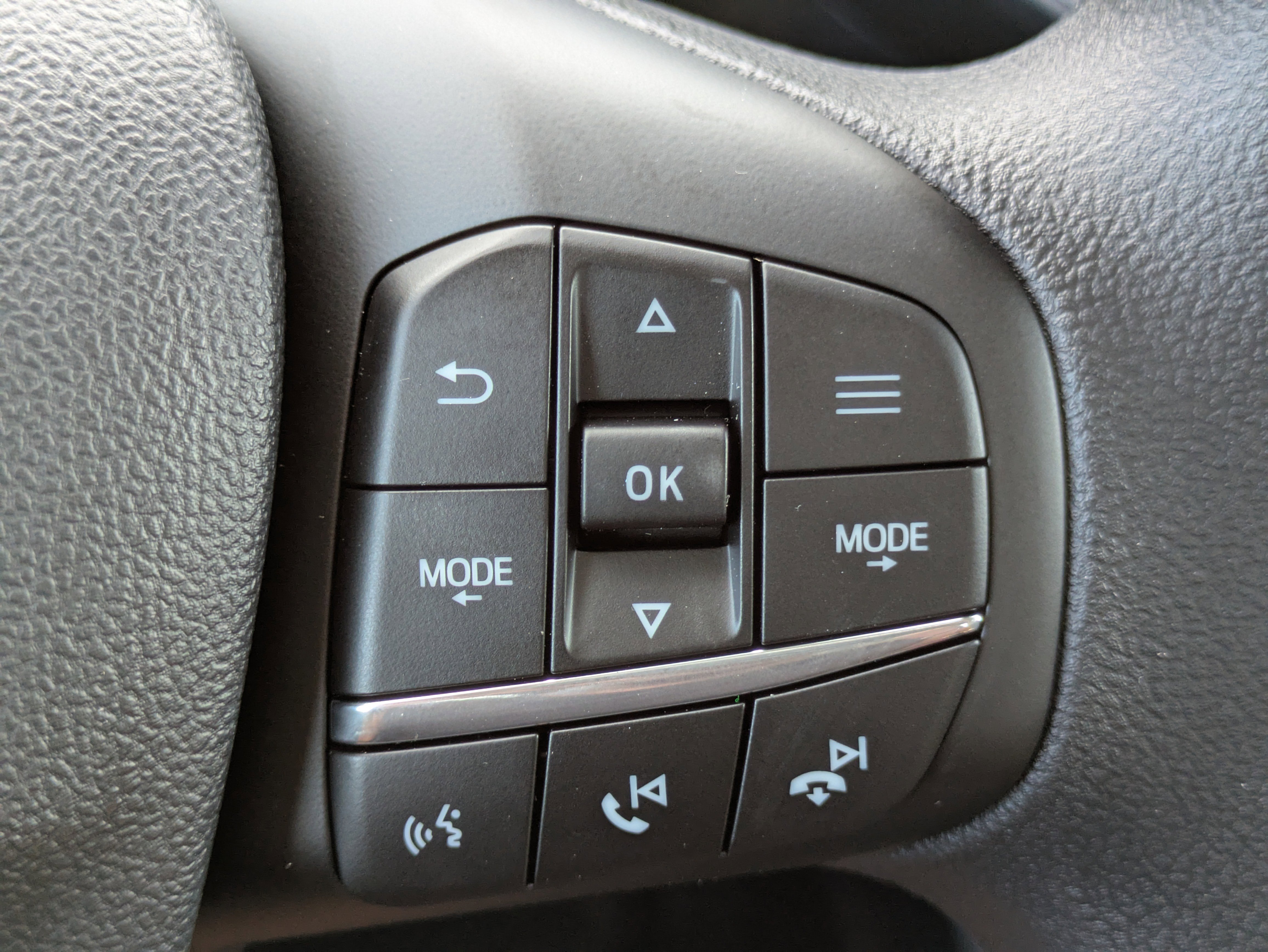 New 2025 Ford Maverick XLT w/ Equipment Group 302A image 25