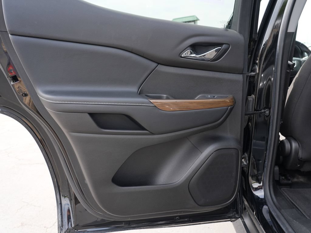 Used 2019 GMC Acadia SLE AWD/4WD image 19
