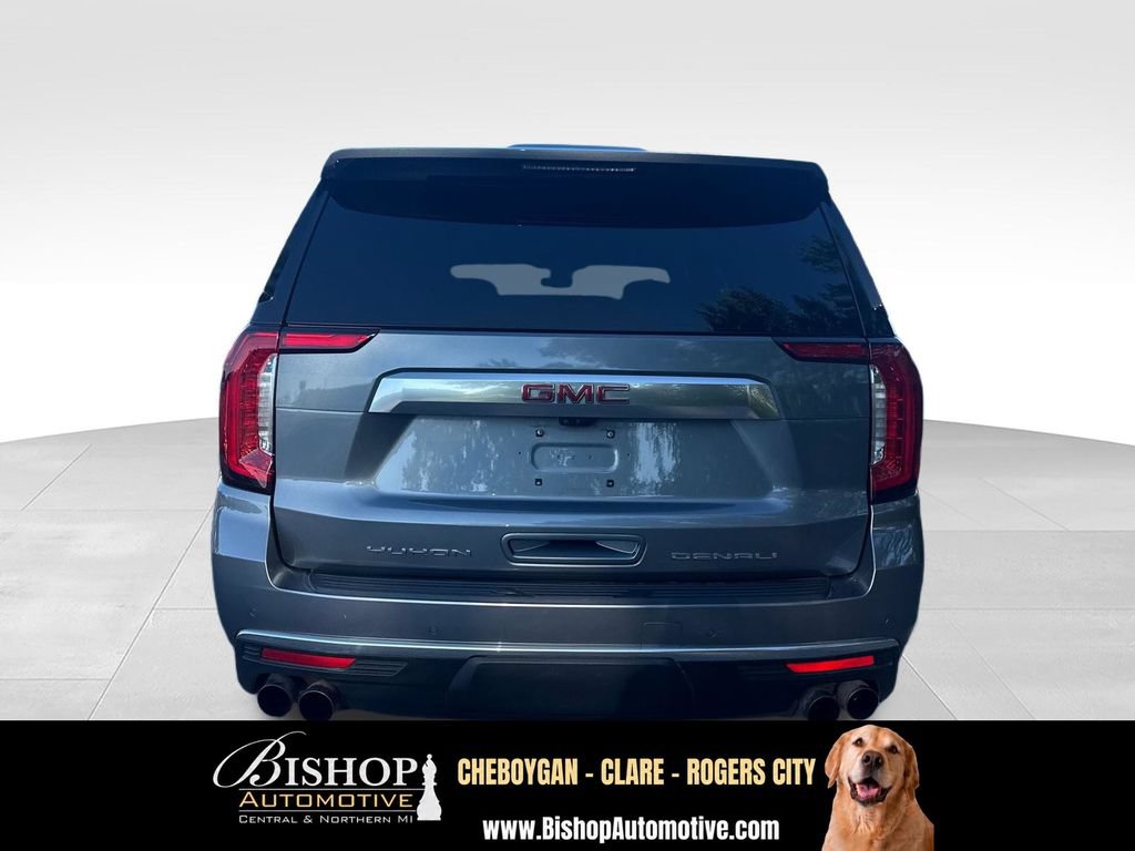 Used 2022 GMC Yukon XL Denali w/ Advanced Technology Package AWD/4WD image 10