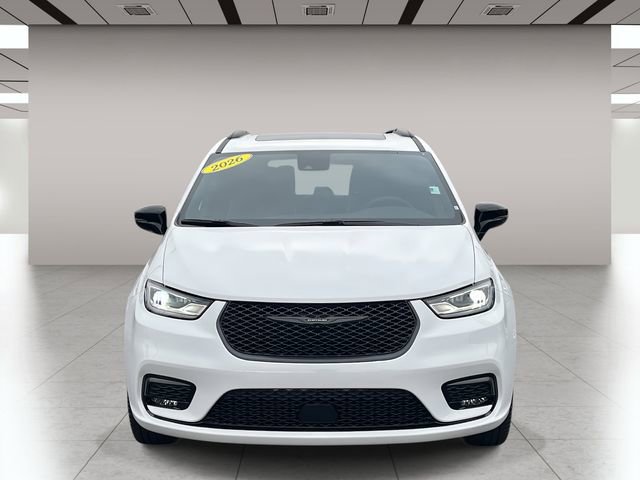 New 2026 Chrysler Pacifica Limited w/ S Appearance Package AWD/4WD image 9