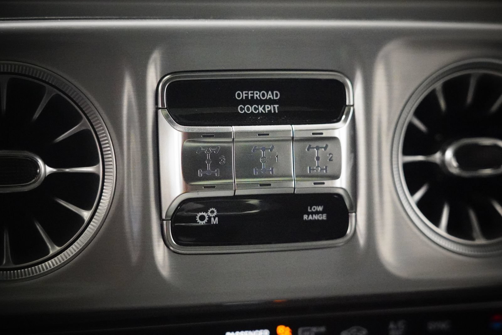 Certified 2025 Mercedes-Benz G 550 image 25