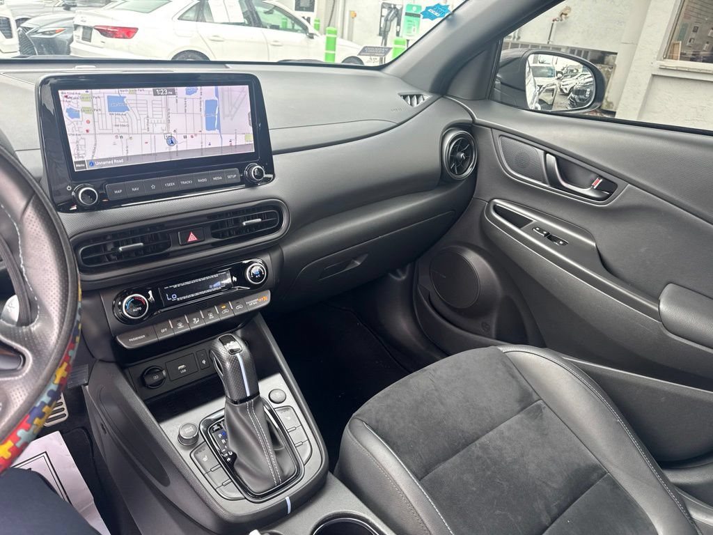 Used 2022 Hyundai Kona N FWD image 3