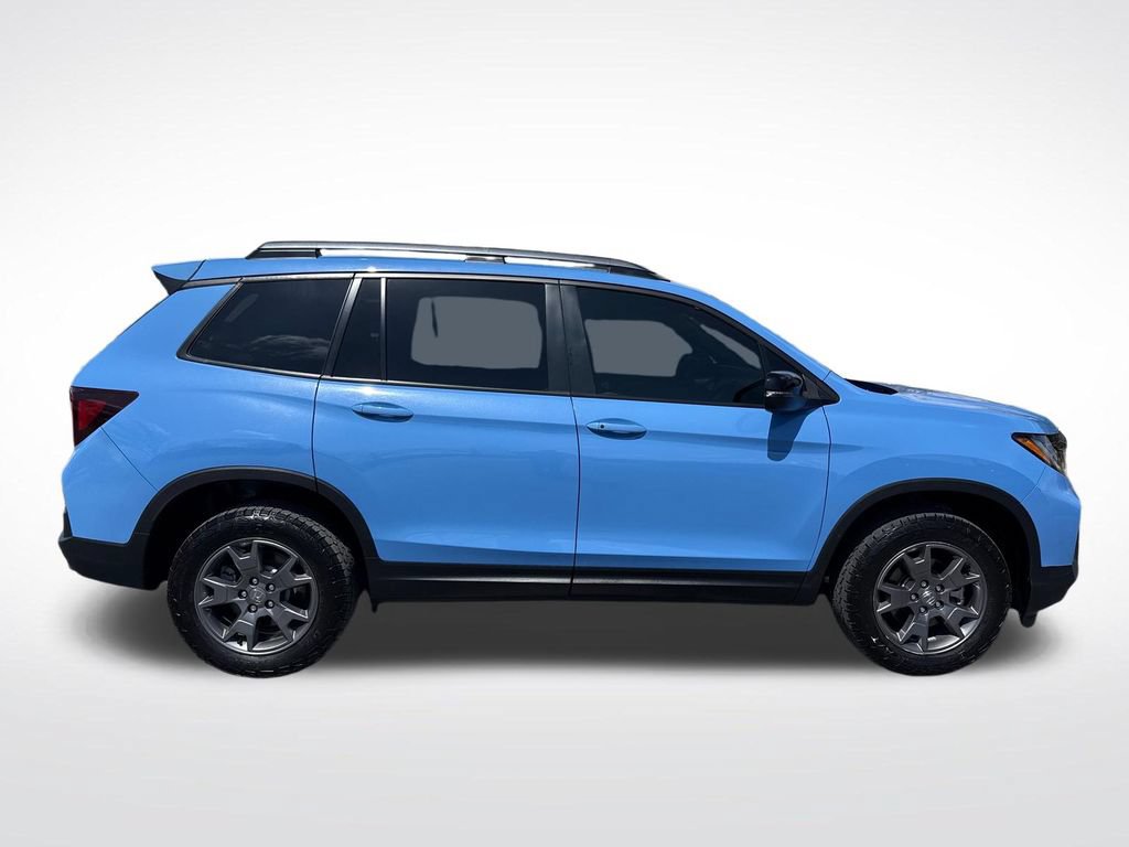 Certified 2025 Honda Passport TrailSport image 6
