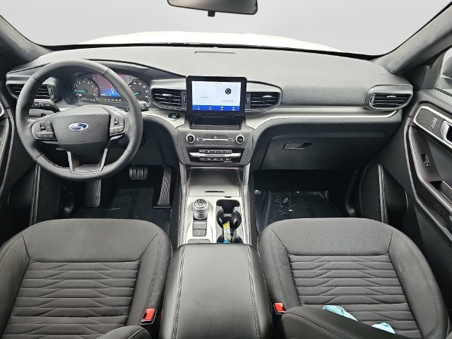 Used 2020 Ford Explorer XLT RWD image 11