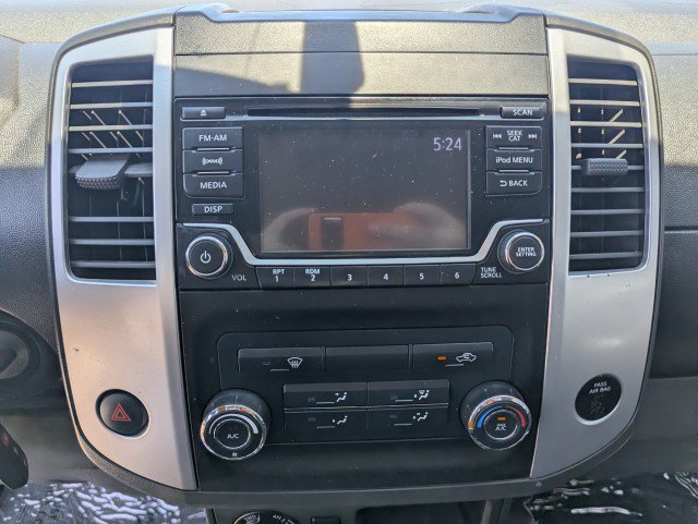 Used 2018 Nissan Frontier SV AWD/4WD image 15